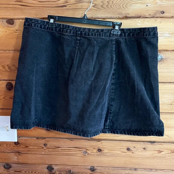 ASOS tortoise button denim MINI skirt Size 24 - Picture 3 of 7